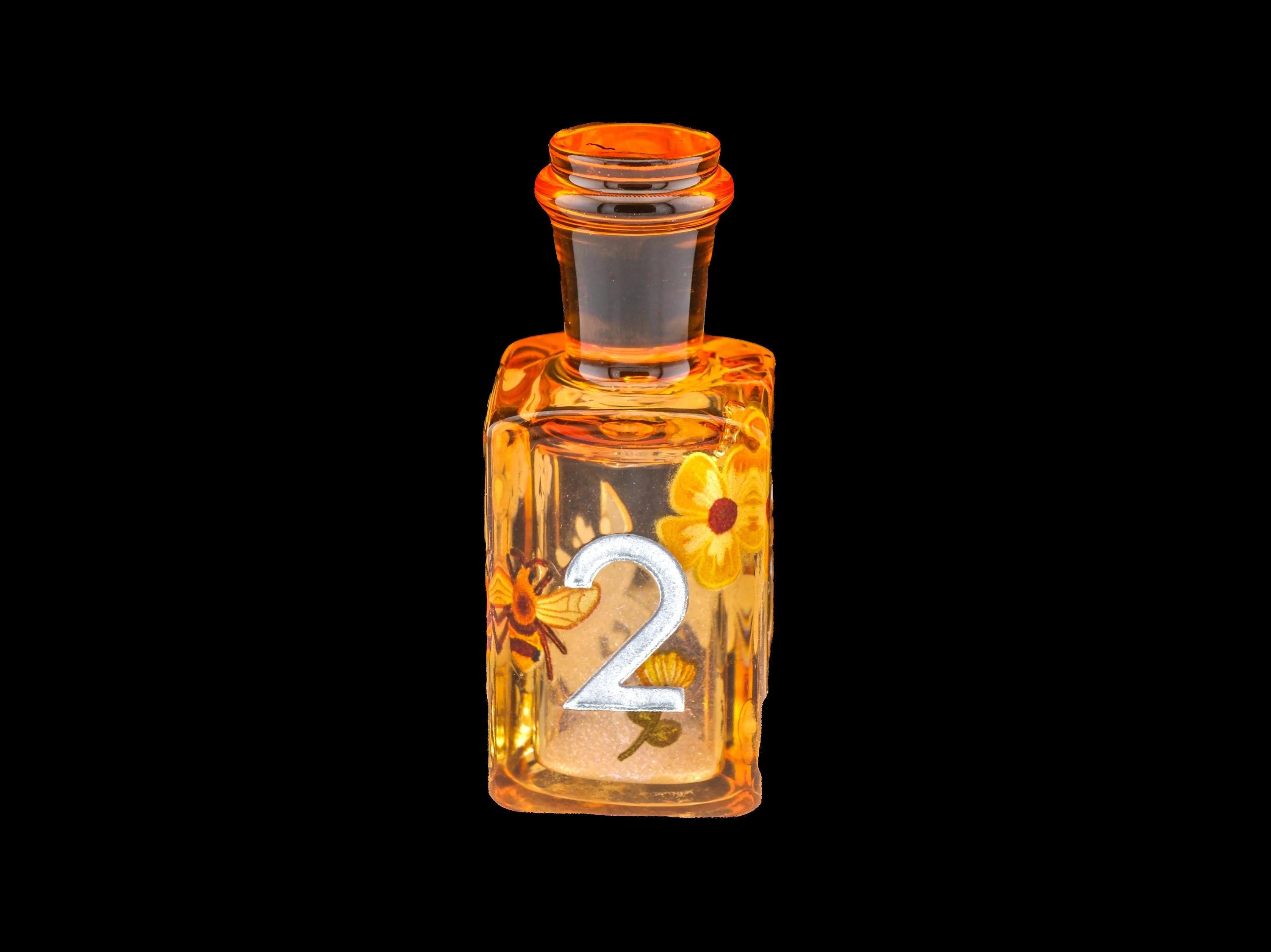 Honey Bee Potion Bottle Resin Liquid Core DnD Dice Set: 7-Piece RPG Dice