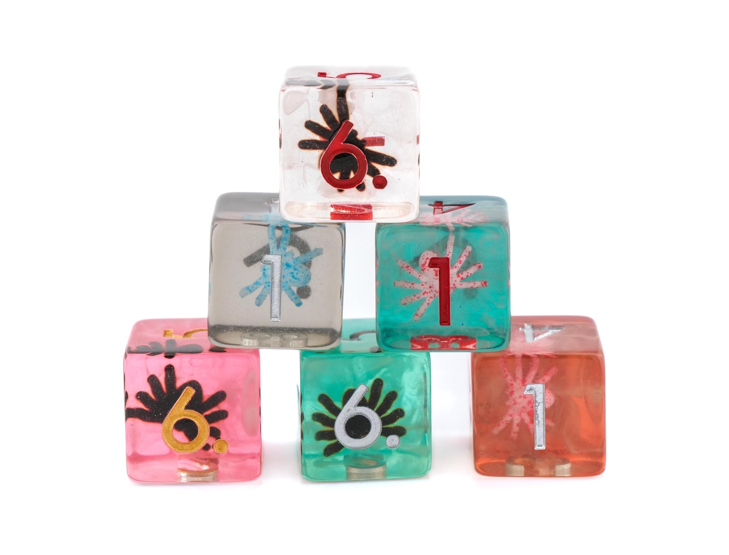 Spider Resin DnD Dice Set: 7-Piece Crawly Bug RPG Dice